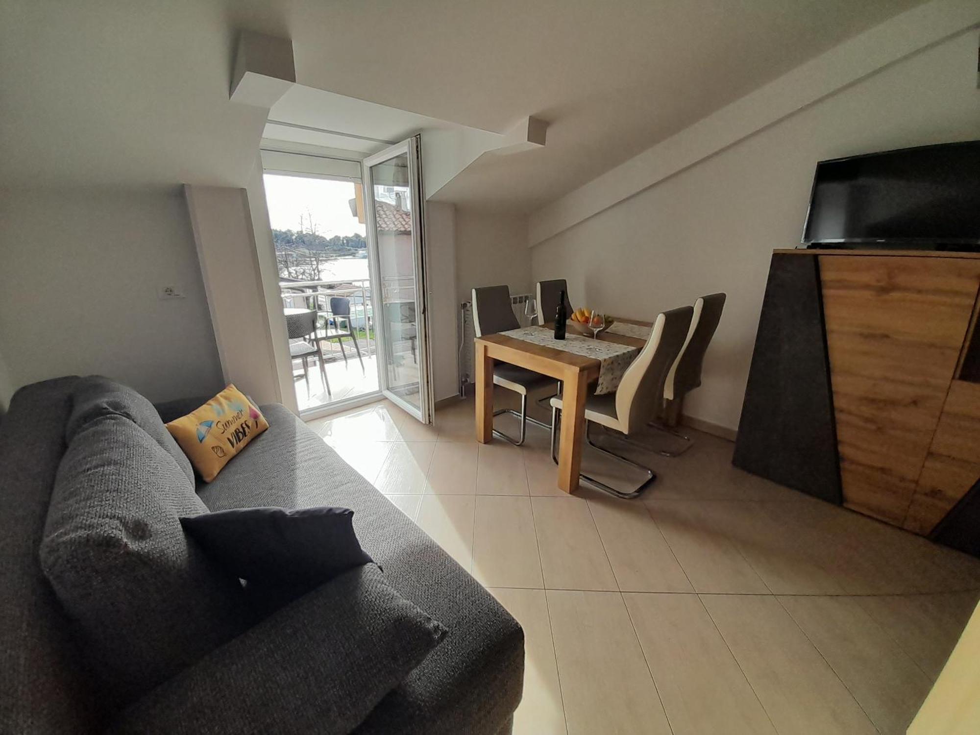 Apartman Voch Zambratija  Ngoại thất bức ảnh